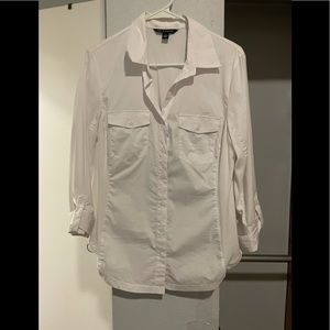 3/4 sleeve collared button up shirt